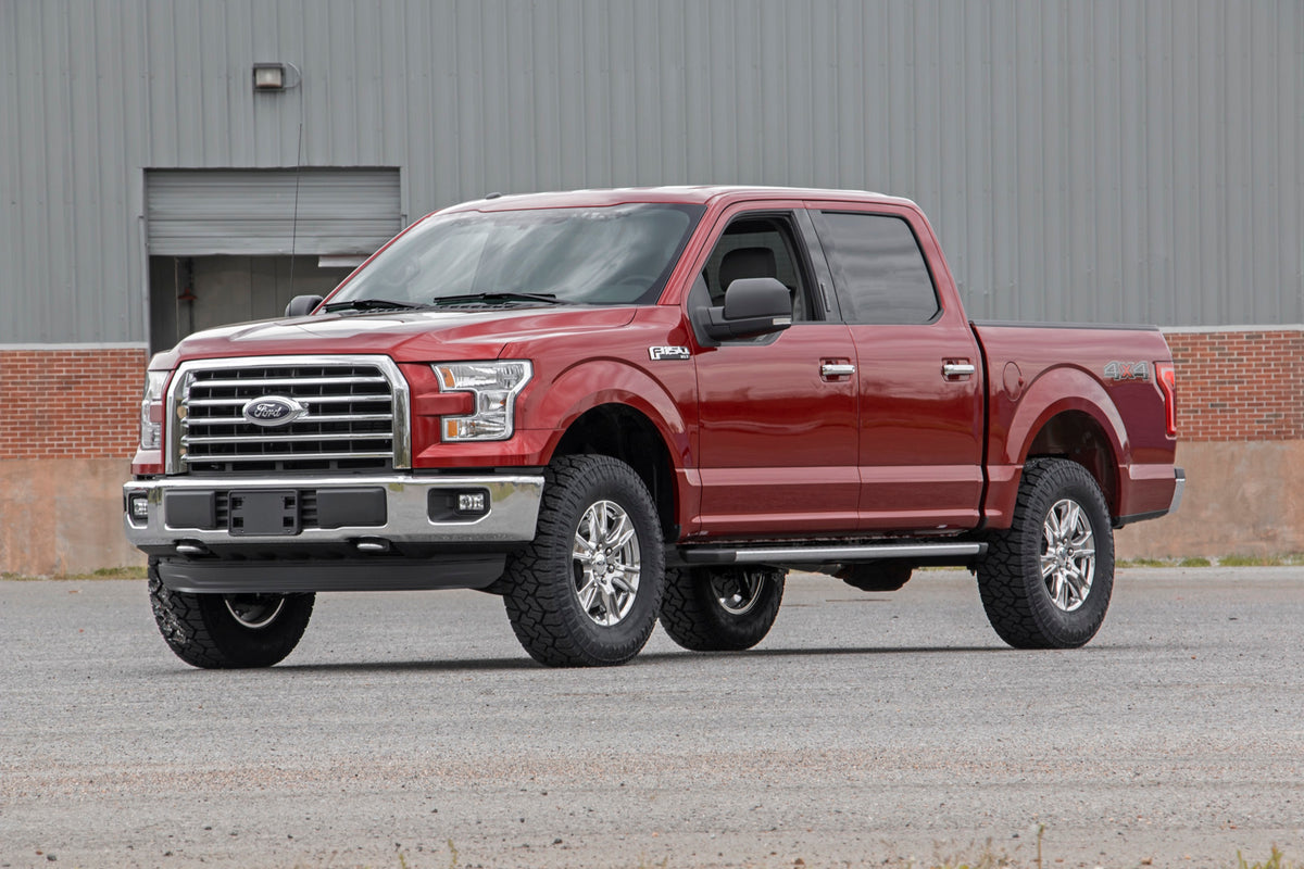Rough Country 2 Inch Lift Kit | Ford F-150 2WD/4WD (2014-2020)