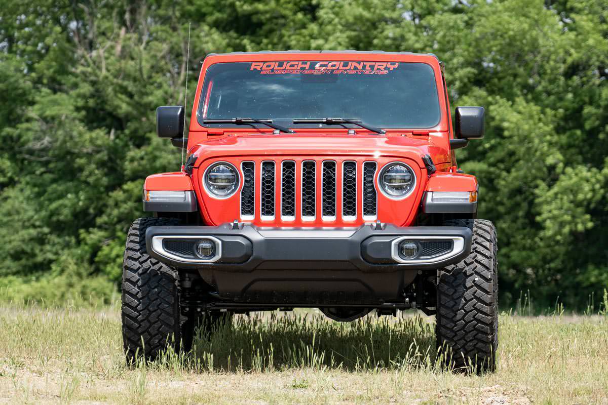 Rough Country 2.5 Inch Leveling Kit | Jeep Gladiator JT 4WD (20-23)