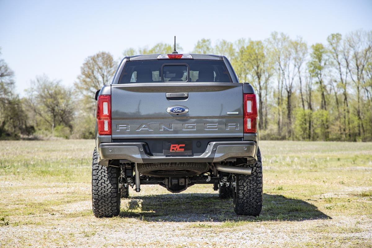 Rough Country 6 Inch Lift Kit | Ford Ranger 4WD (2019-2023)