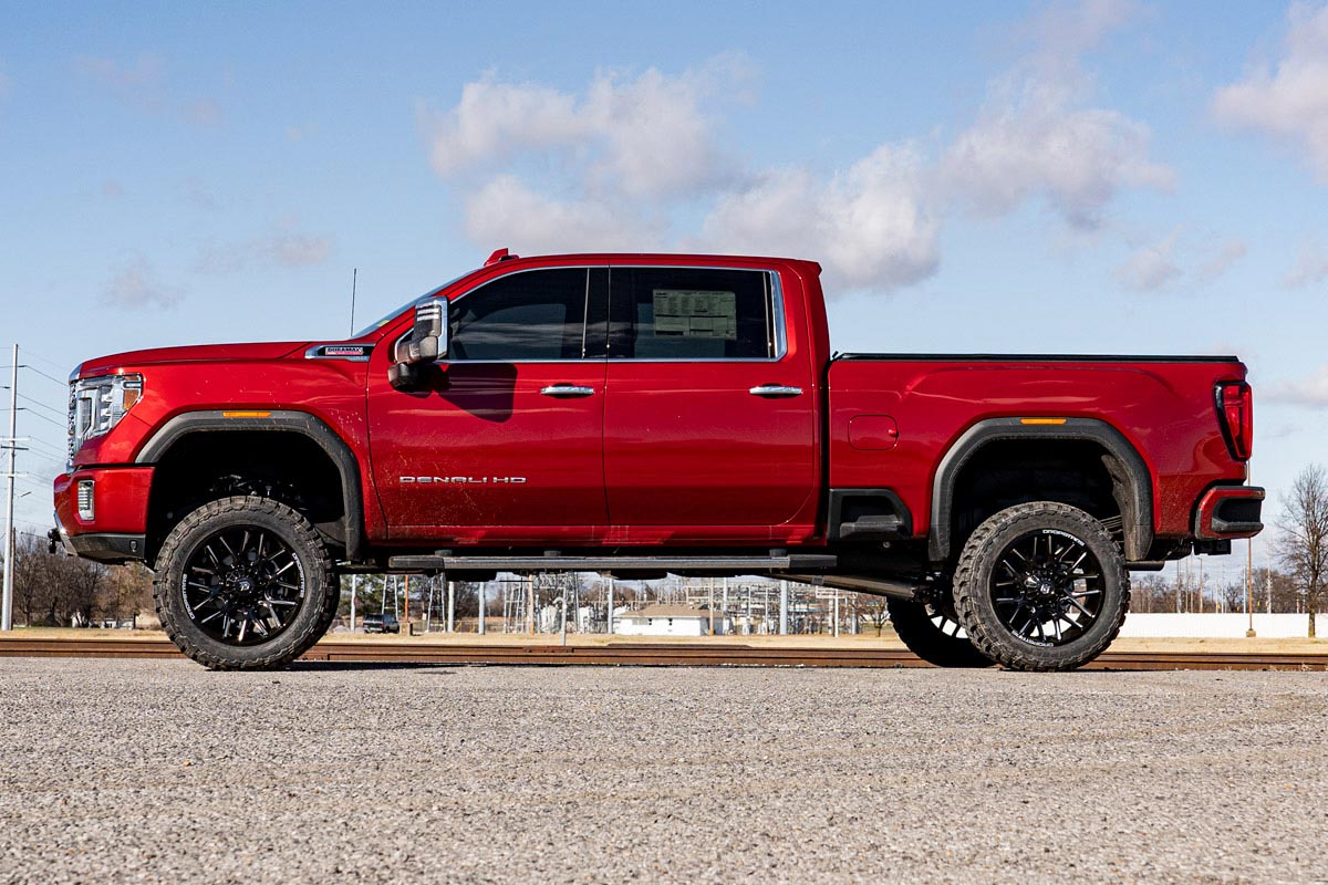 Rough Country 5 Inch Lift Kit | NTD | Chevy/GMC 2500HD/3500HD 2WD/4WD (20-26)