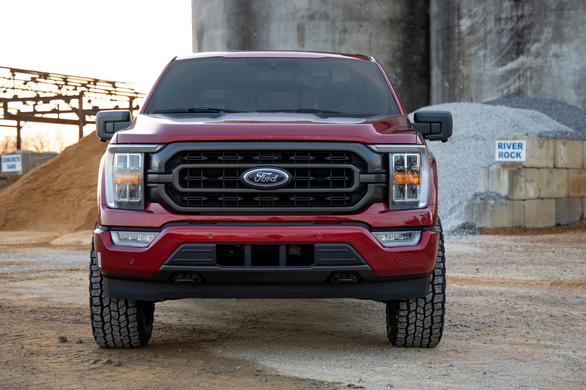 Rough Country 2 Inch Lift Kit | Ford F-150 2WD/4WD (2021-2026)