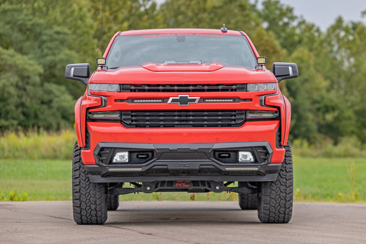 Rough Country 6 Inch Lift Kit | Chevy Silverado 1500 4WD (2019-2024)
