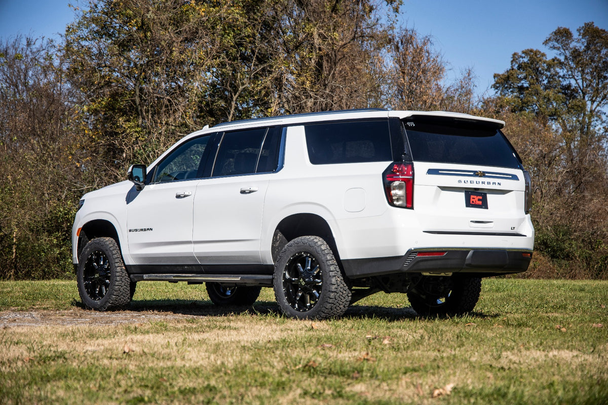 Rough Country 3.5 Inch Lift Kit | GMC Yukon/Yukon XL 1500 4WD (2021-2026)
