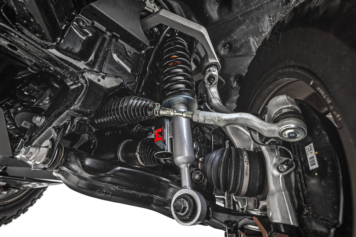 Rough Country M1R Reservoir Loaded Struts | Adjustable Height | Front | 3.5 Inch | Toyota 4Runner (25-26)