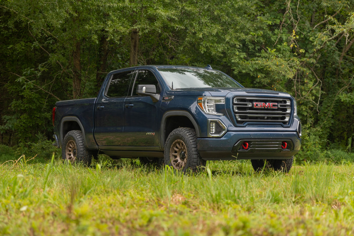Rough Country 3.5 Inch Lift Kit | GMC Sierra 1500 2WD/4WD (2019-2024 & Refresh)