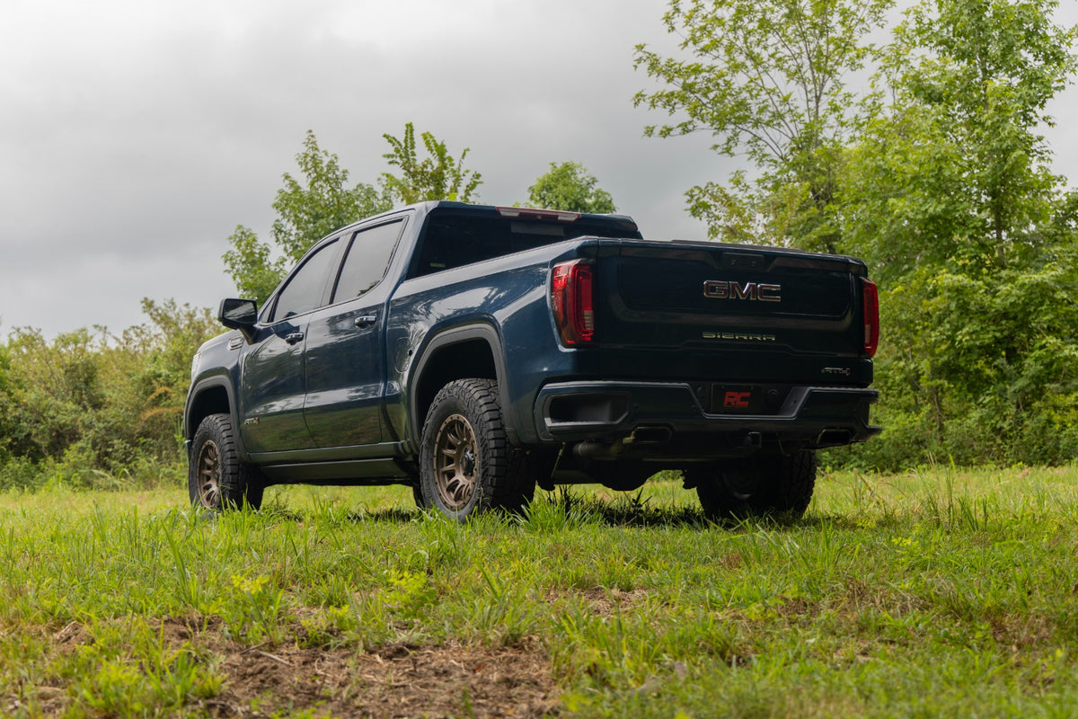 Rough Country 3.5 Inch Lift Kit | GMC Sierra 1500 2WD/4WD (2019-2024 & Refresh)
