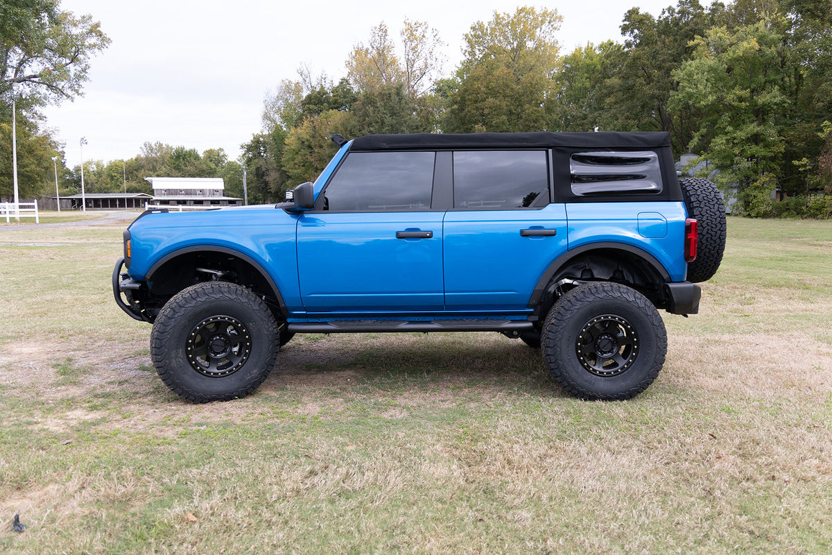 Rough Country 5 Inch Lift Kit | Ford Bronco 4WD (2021-2025)