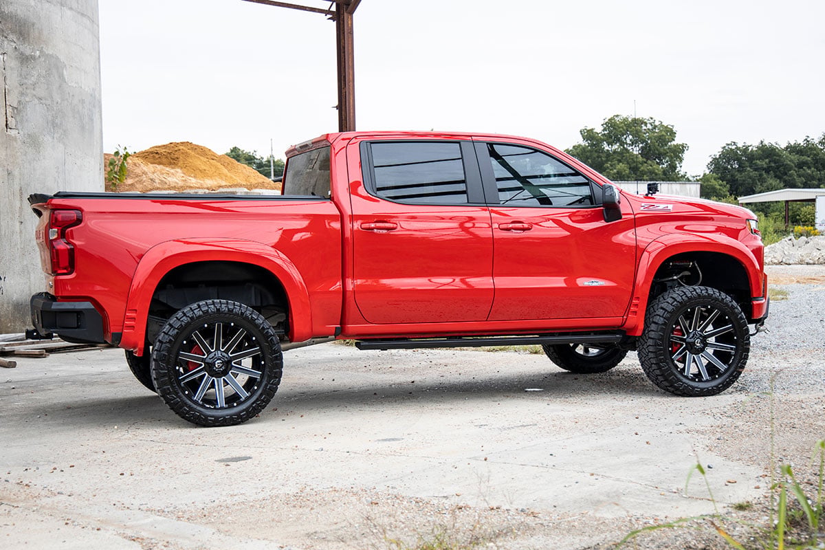 Rough Country 6 Inch Lift Kit | Chevy Silverado 1500 4WD (2019-2024)