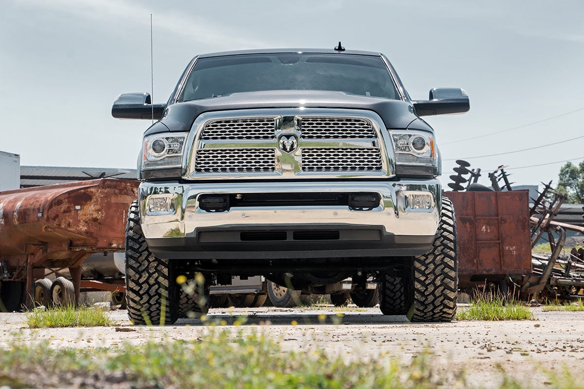 Rough Country 2.5 Inch Lift Kit | Ram 2500 4WD (2014-2018)