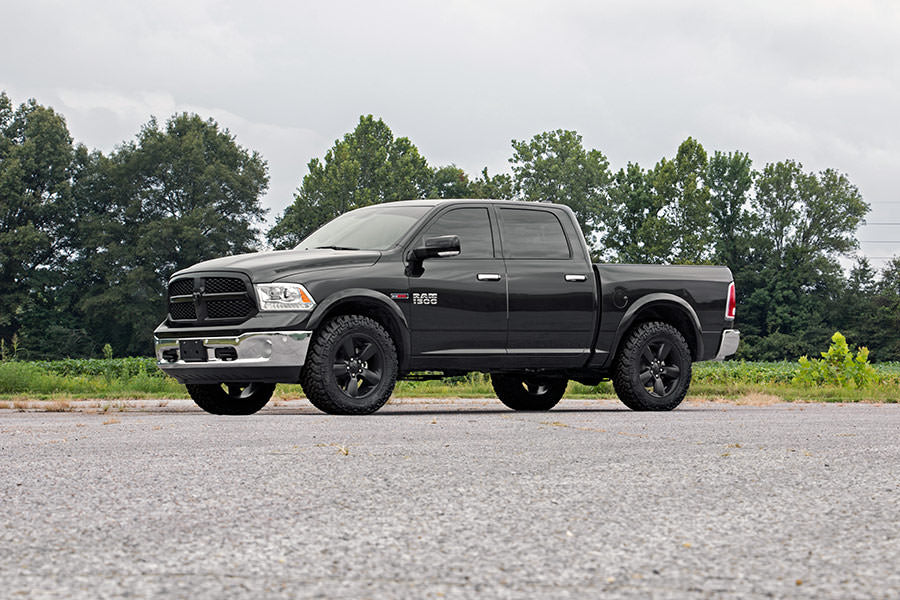 Rough Country 2.5 Inch Leveling Kit | Ram 1500 4WD (2012-2018 & Classic)