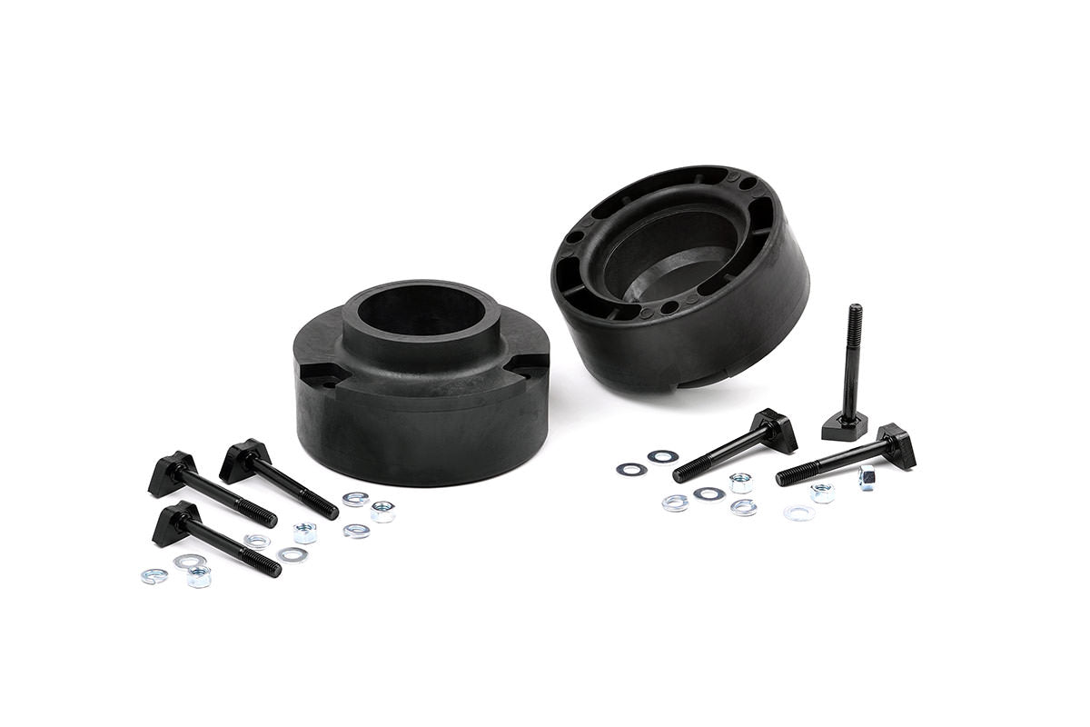 Rough Country 2.5 Inch Leveling Kit | Ram 2500 (10-13)/3500 (10-12) 4WD