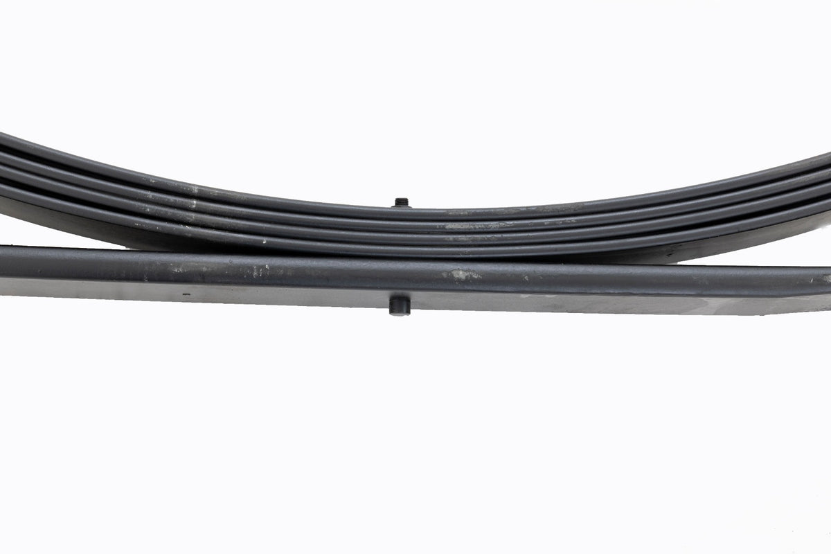 Rough Country Rear Leaf Springs | 4" Lift | Pair | Ford F-250/F-350 Super Duty 4WD (99-04)