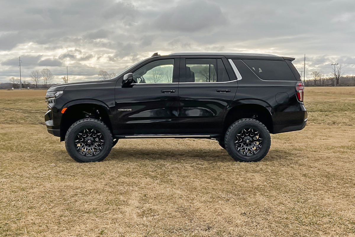 Rough Country 6 Inch Lift Kit | Chevy/GMC Tahoe/Yukon 4WD (2021-2026)
