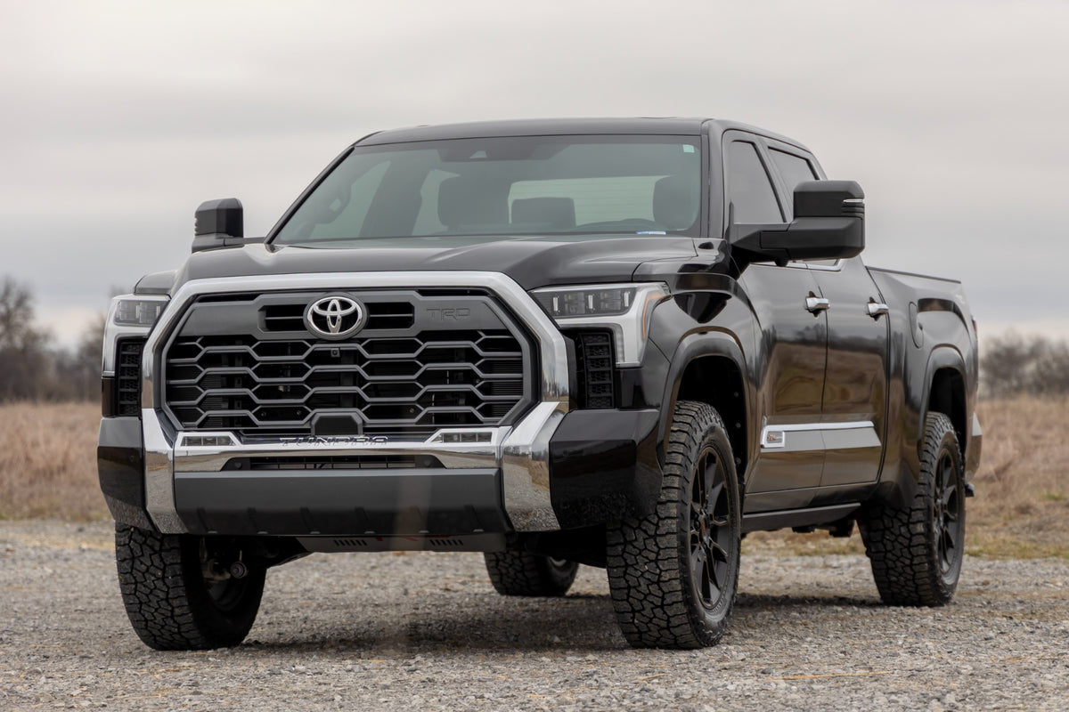 Rough Country 1.75 Inch Leveling Kit w/ Rear Spacer | Toyota Tundra 2WD/4WD (2022-2026)