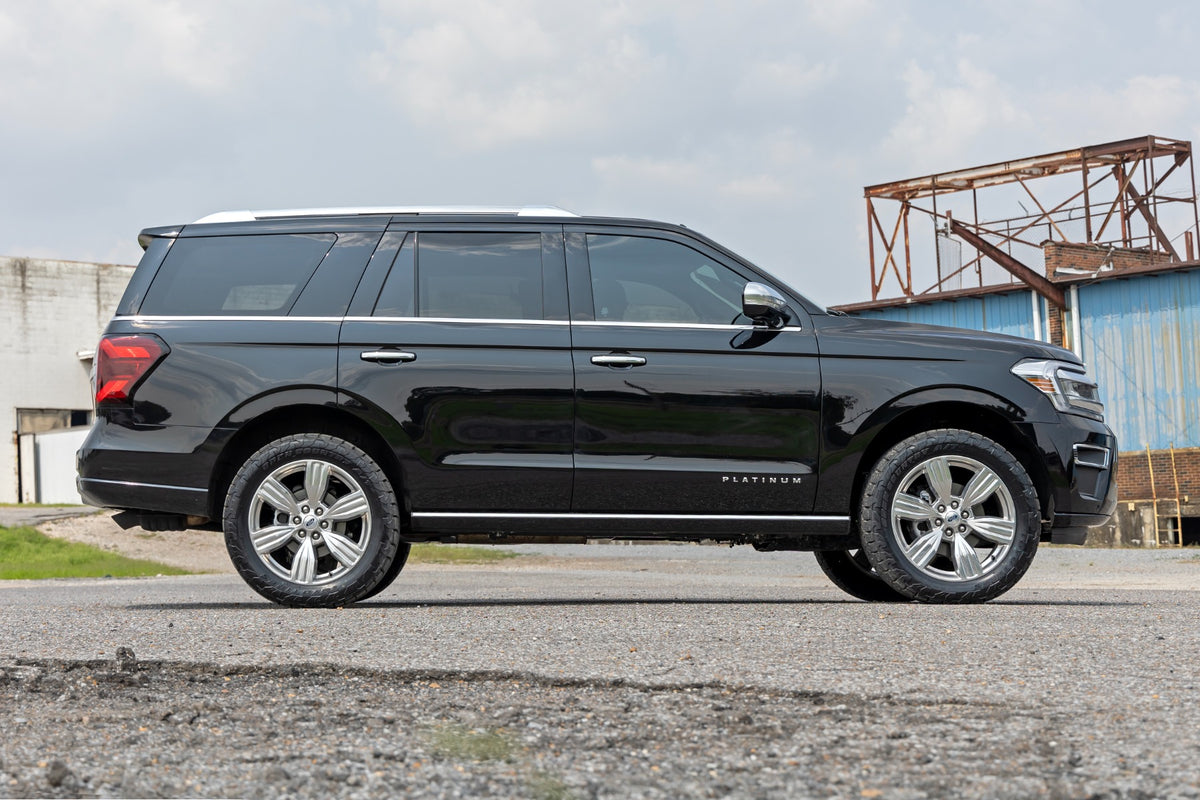 Rough Country 2 Inch Lift Kit | Alum Spacer | CCD | Ford Expedition 4WD (2018-2024)
