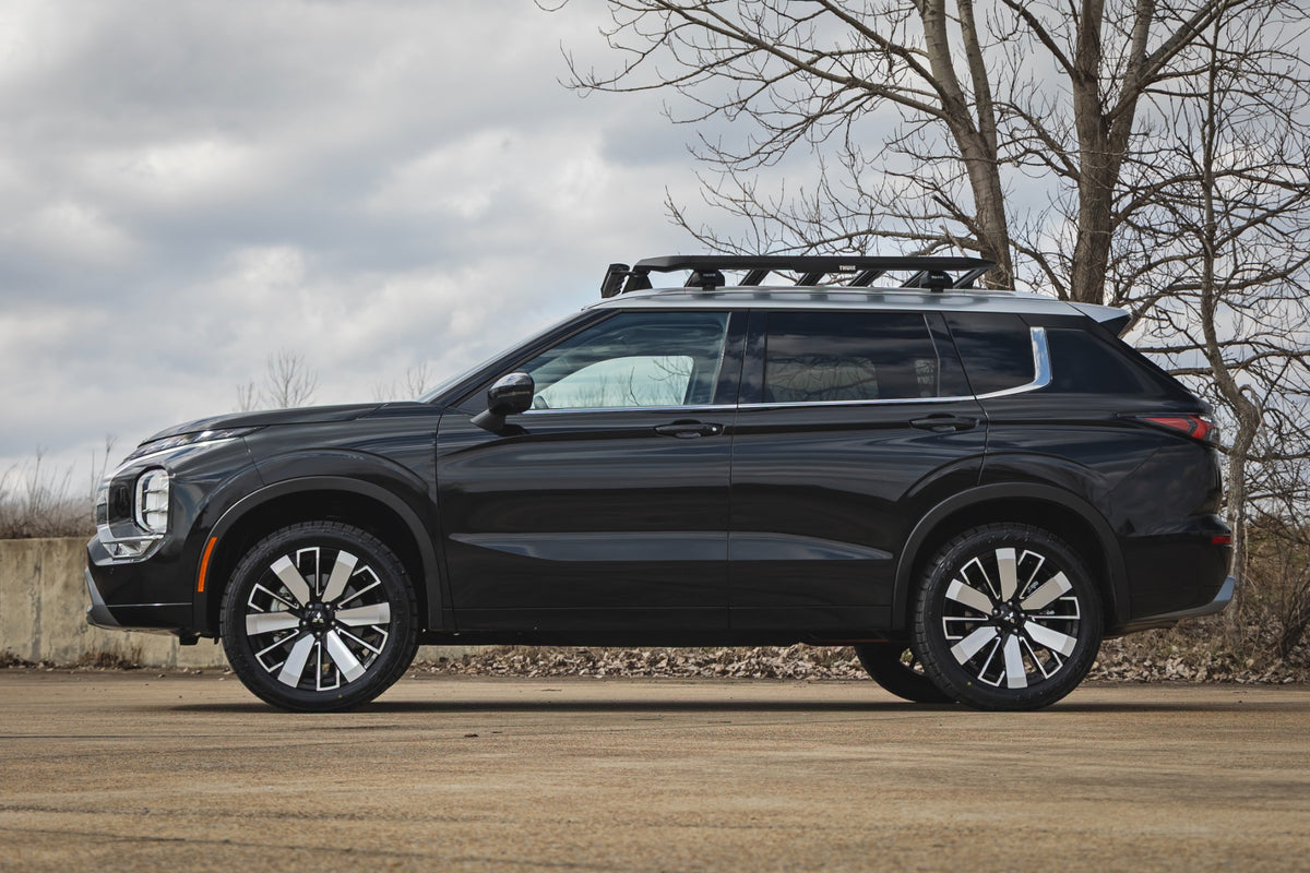 Rough Country 1.5 Inch Lift Kit | Mitsubishi Outlander 4WD (2022-2026)