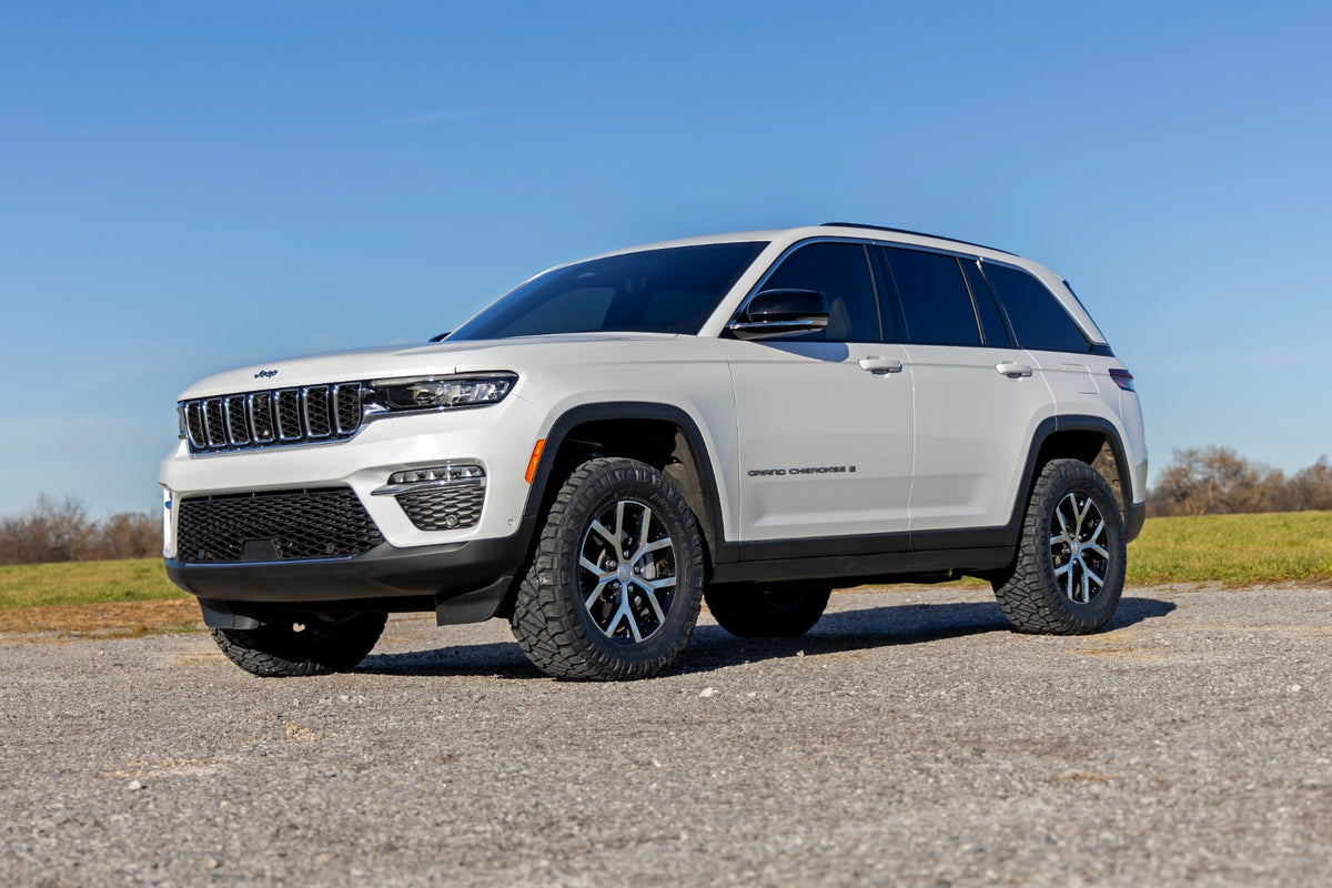 Rough Country 1 Inch Lift Kit | Jeep Grand Cherokee WL 4WD (2023-2026)