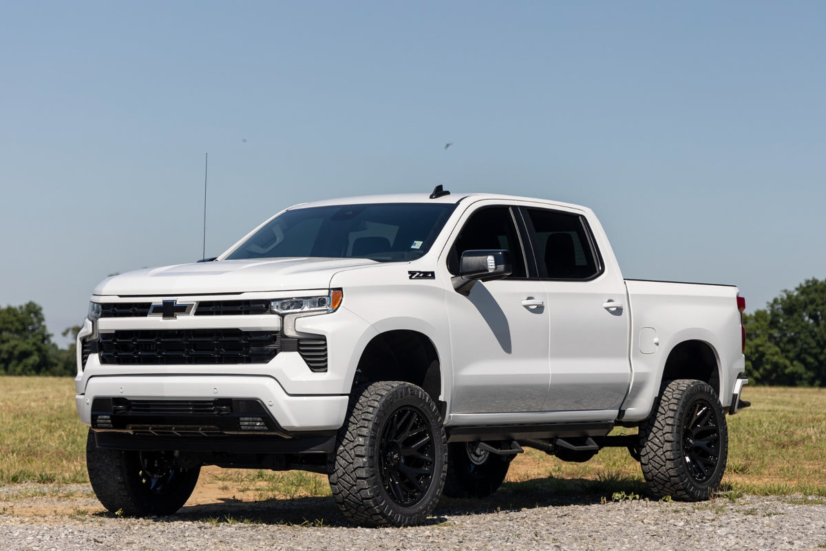 Rough Country 6 Inch Lift Kit | Chevy Silverado 1500 2WD (2025-2026)