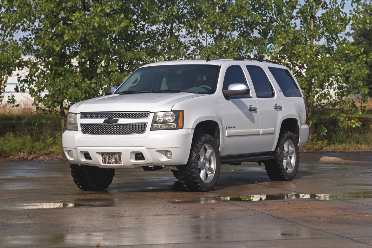 Rough Country 3.5 Inch Lift Kit | Forged UCAs | Chevy/GMC SUV 1500 2WD/4WD (07-20)