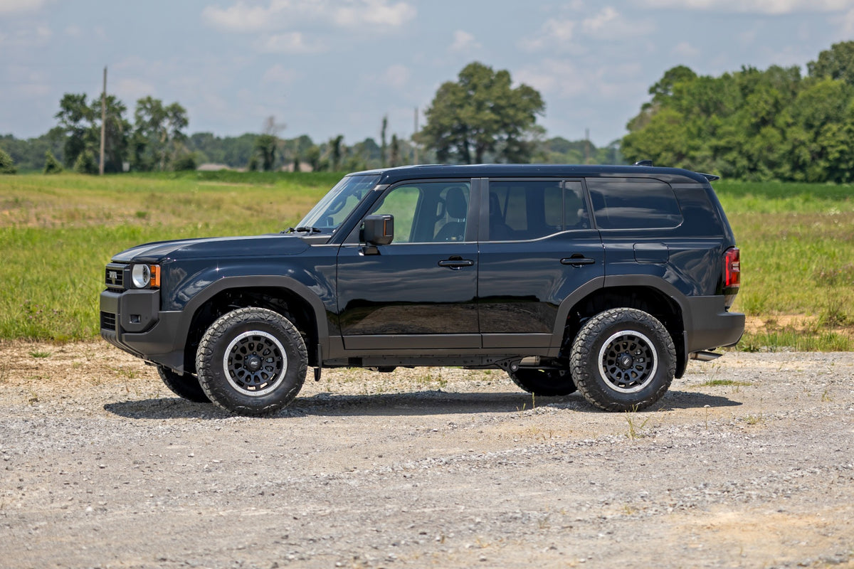 Rough Country 1 Inch Leveling Kit | Toyota Land Cruiser 4WD (2024-2026)