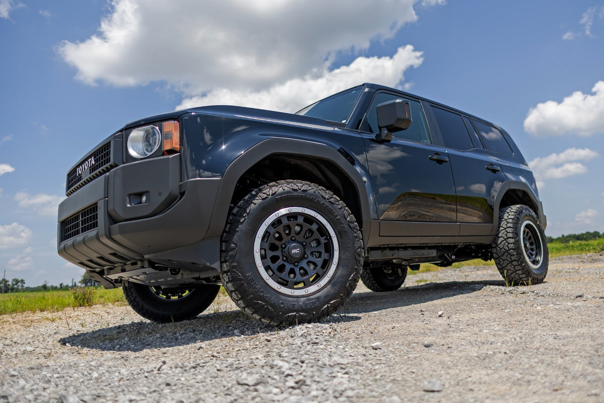 Rough Country 1 Inch Leveling Kit | Toyota Land Cruiser 4WD (2024-2026)