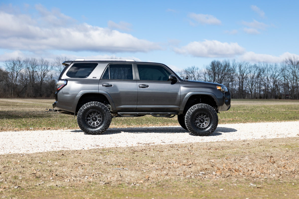 Rough Country 6 Inch Lift Kit | N3 | Toyota 4Runner 2WD/4WD (2015-2020)
