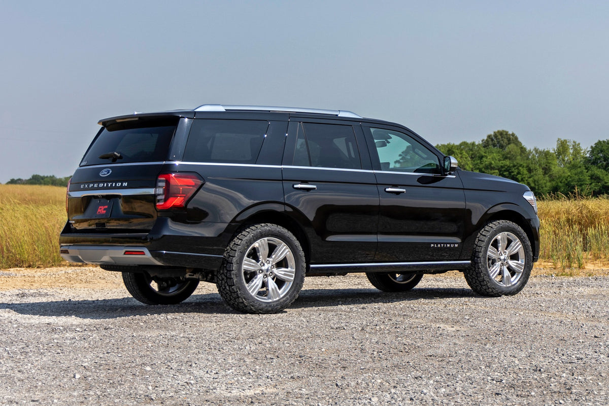 Rough Country 1 Inch Leveling Kit | CCD | Ford Expedition 4WD (2018-2026)