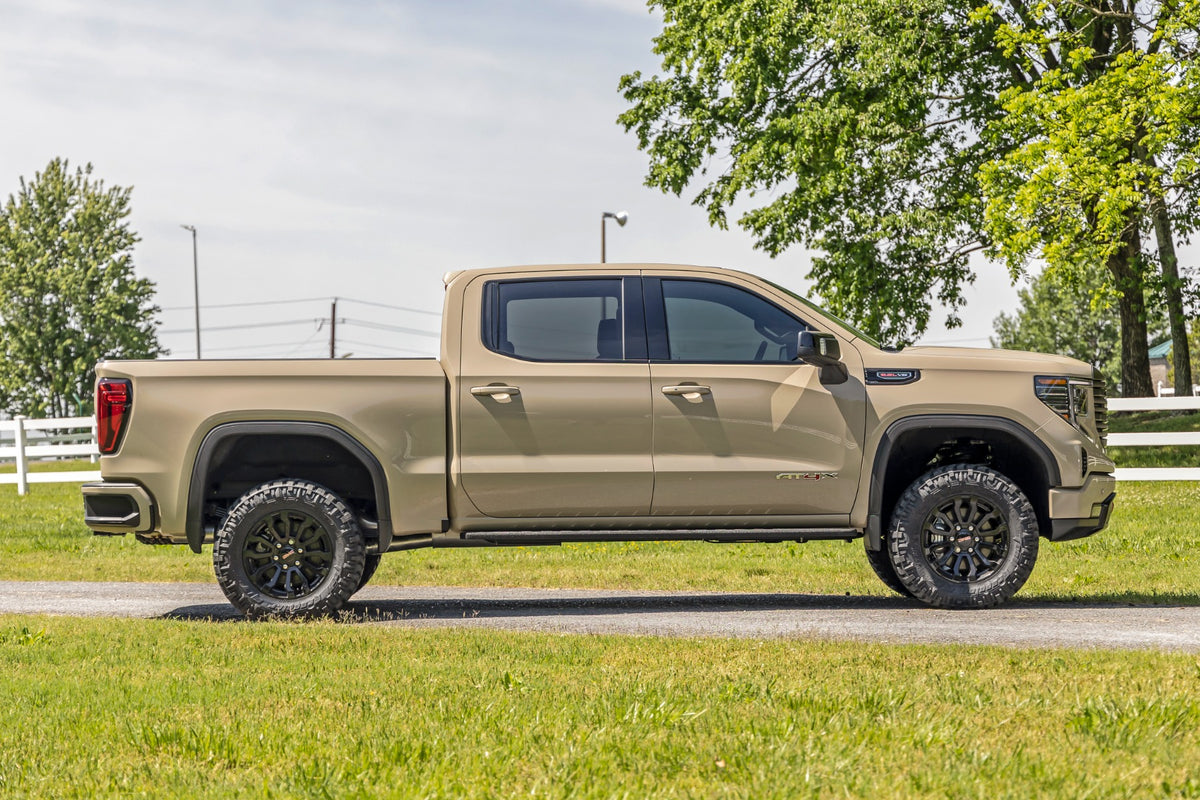 Rough Country 1.5 Inch Leveling Kit | AT4X/ZR2 | Chevy/GMC 1500 (22-26)