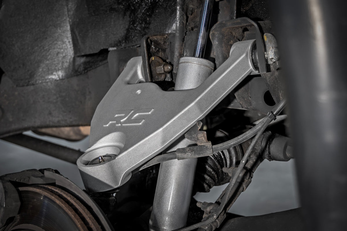 Rough Country Forged Upper Control Arms | 2.5" of Lift | Chevy/GMC S10 Blazer/S10 Truck/S15 Jimmy 4WD