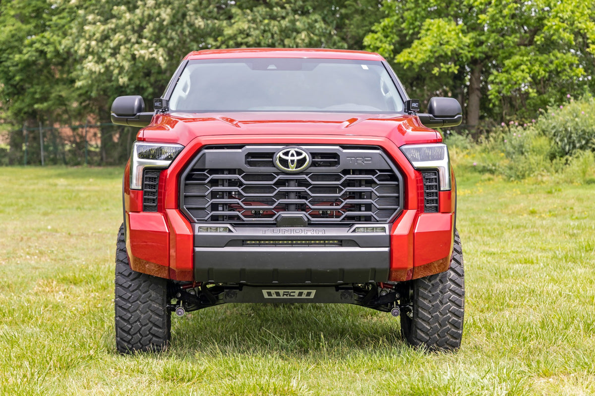 Rough Country 6 Inch Lift Kit | Toyota Tundra 4WD (2022-2026)