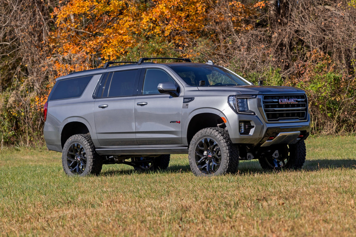 Rough Country 6 Inch Lift Kit | Magnetic Ride Control | GMC Yukon XL 1500 4WD (2021-2026)