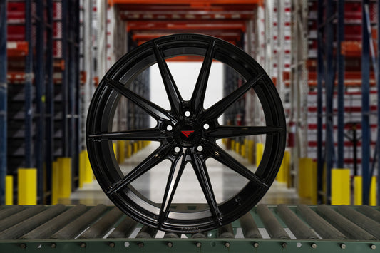Ferrada F8-FR10 Obsidian Black wheel, front view