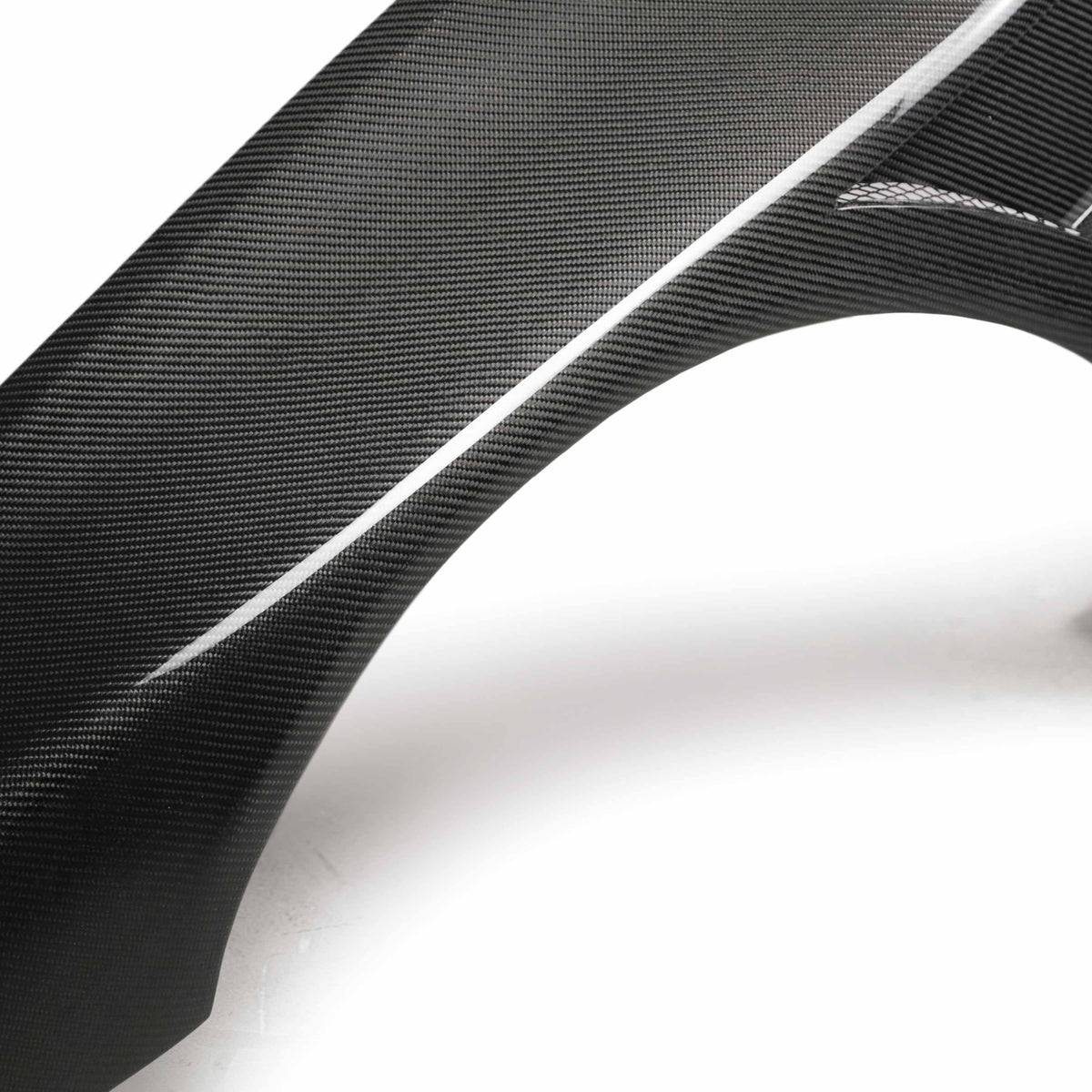 Seibon Carbon Fiber fenders for 2003-2006 Mitsubishi Lancer EVO8 (10mm Wider)