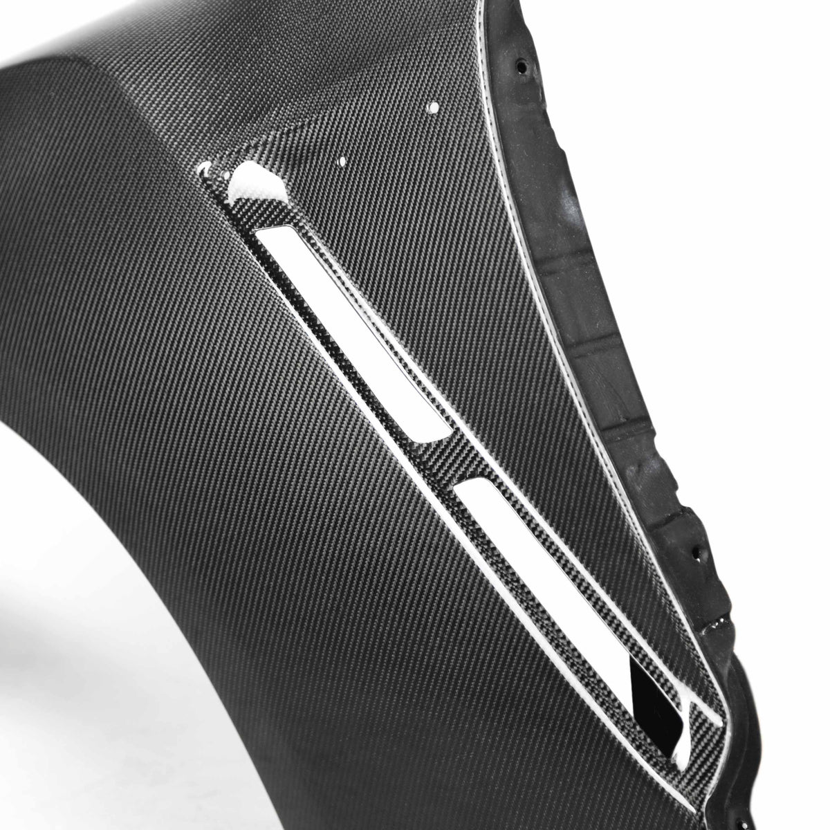 Seibon OEM-Style Carbon Fiber front fenders for 2009-2024 Nissan GT-R