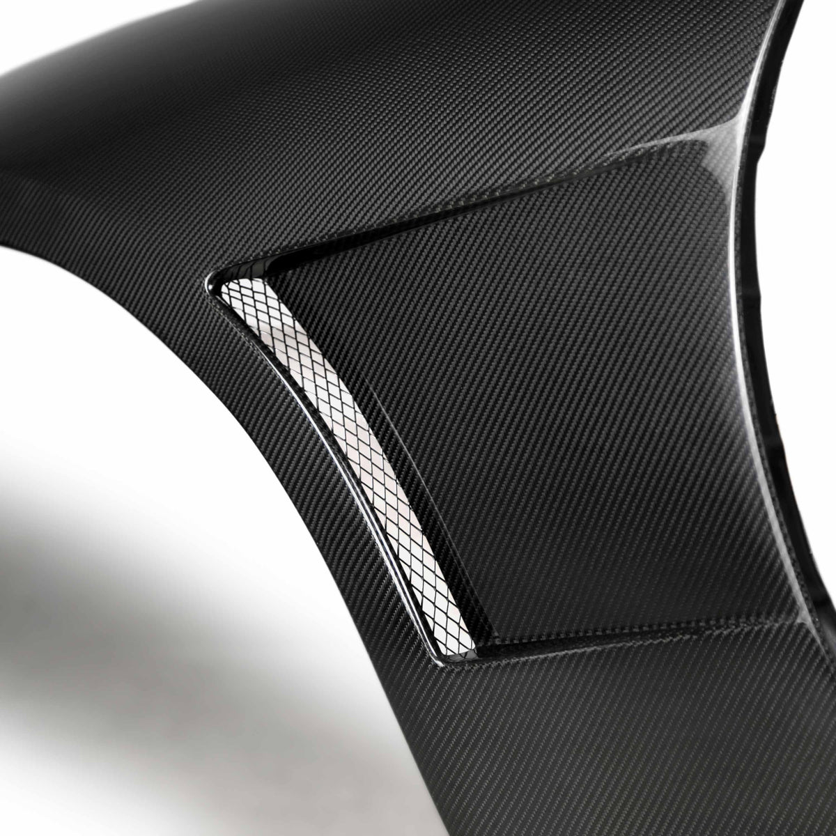 Seibon TV-Style Carbon Fiber fenders for 1993-1998 Toyota Supra (10mm Wider)
