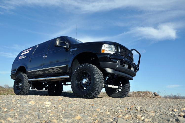 Rough Country 5 Inch Lift Kit | Ford Excursion 4WD (2000-2005)