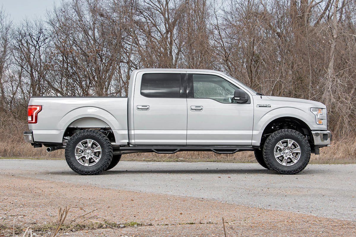 Rough Country 3 Inch Lift Kit | Ford F-150 4WD (2014-2020)