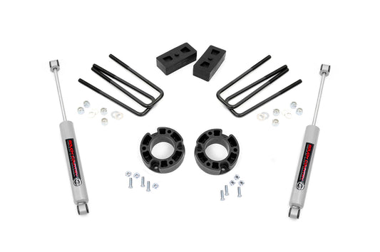 Rough Country 3.5 Inch Lift Kit | Chevy/GMC 1500 2WD (07-13)
