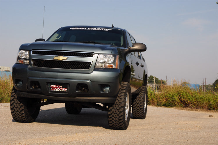 Rough Country 7.5 Inch Lift Kit | Chevy Avalanche 1500 2WD/4WD (2007-2013)