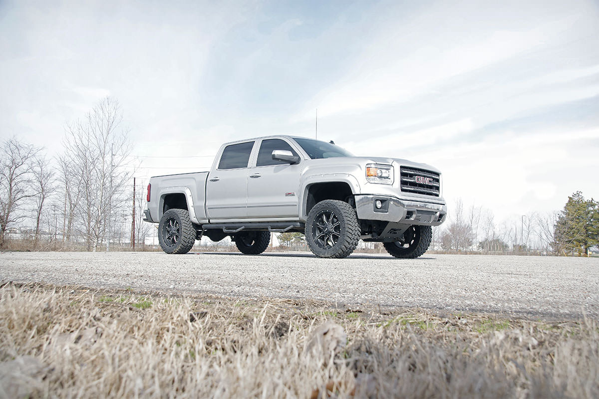 Rough Country 5 Inch Lift Kit | Chevy/GMC 1500 (14-18)