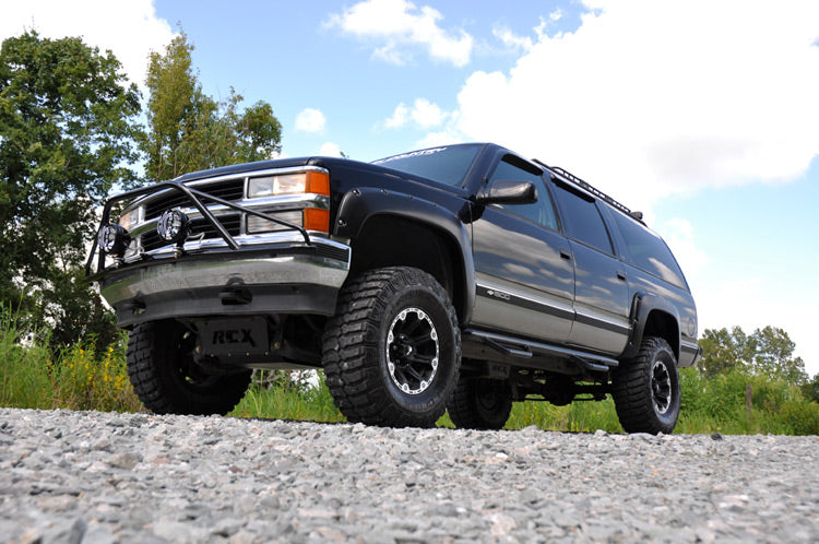 Rough Country 6 Inch Lift Kit | Chevy/GMC K1500 Truck/SUV 4WD (1988-1999)