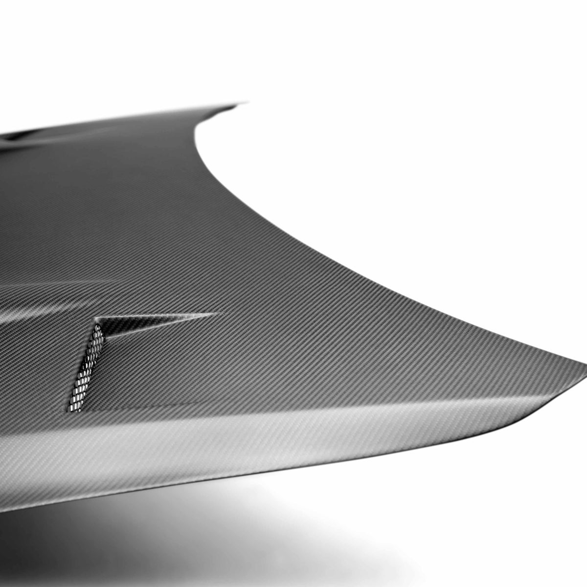 Seibon GTII-style Dry Carbon Fiber Hood for 2009-2016 Nissan GT-R - Matte