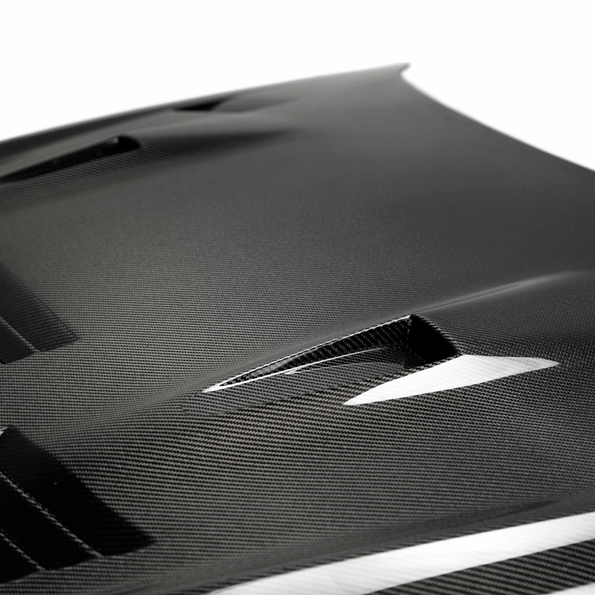 Seibon GTII-Style Carbon Fiber Hood for 2017-2024 Nissan GT-R