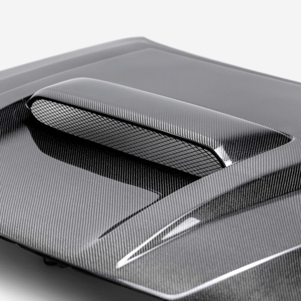 Seibon TR-Style Carbon Fiber Hood for 2022-2024 Nissan Frontier