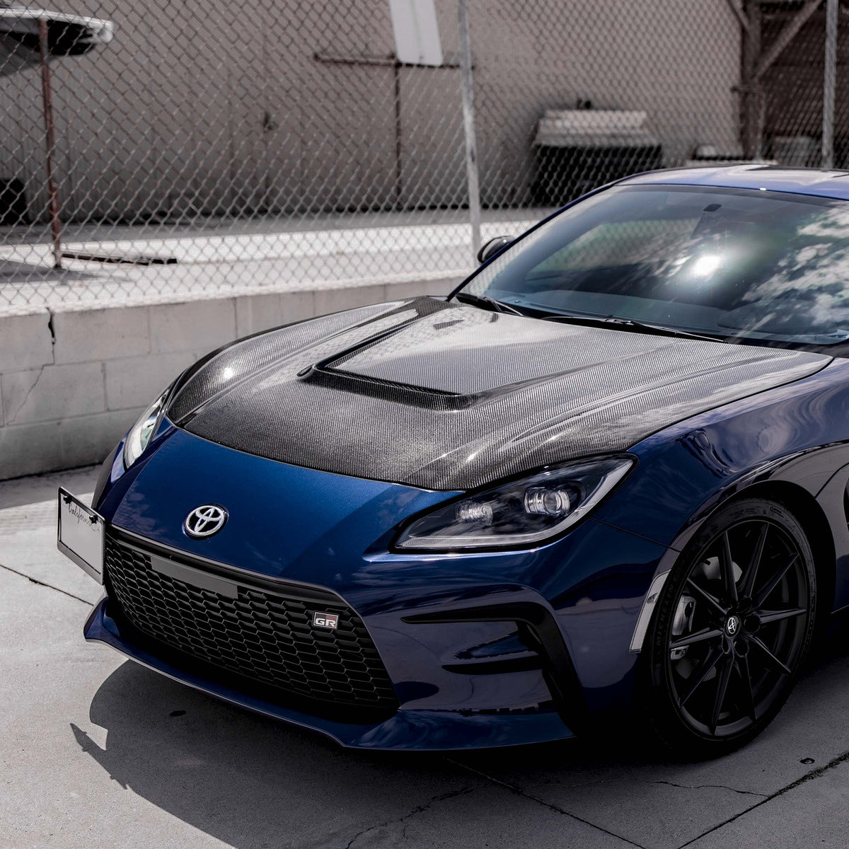 Seibon VS-Style Carbon Fiber Hood for 2022-2026 Toyota GR86/ Subaru BRZ