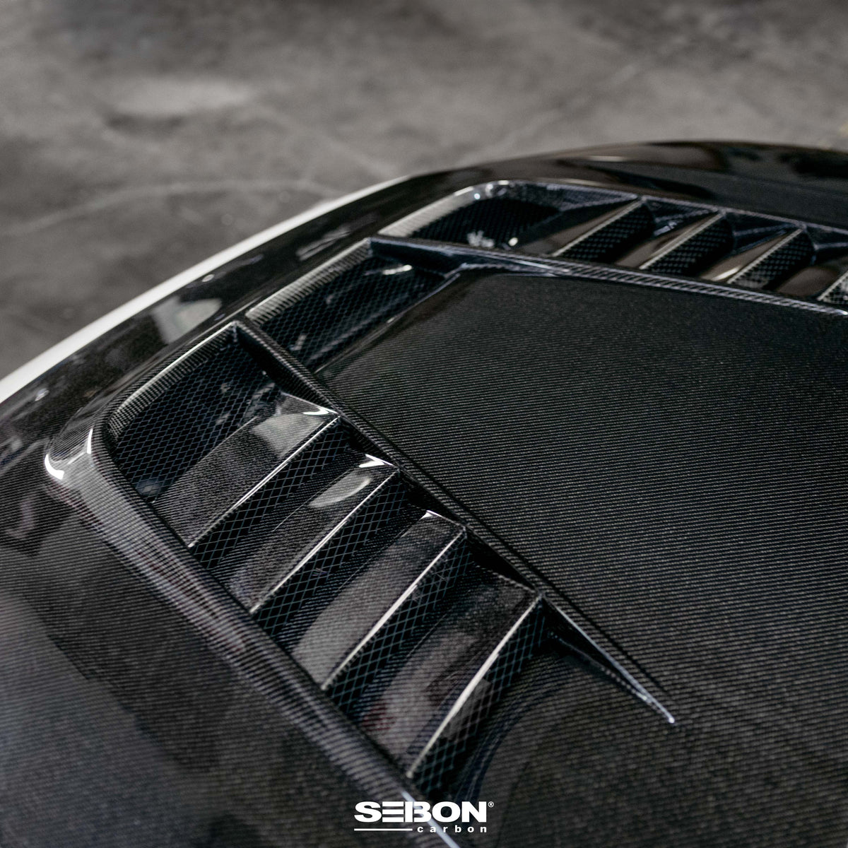 Seibon TV-Style Double Sided Carbon Fiber Hood For 2023-2026 Honda Civic Type R