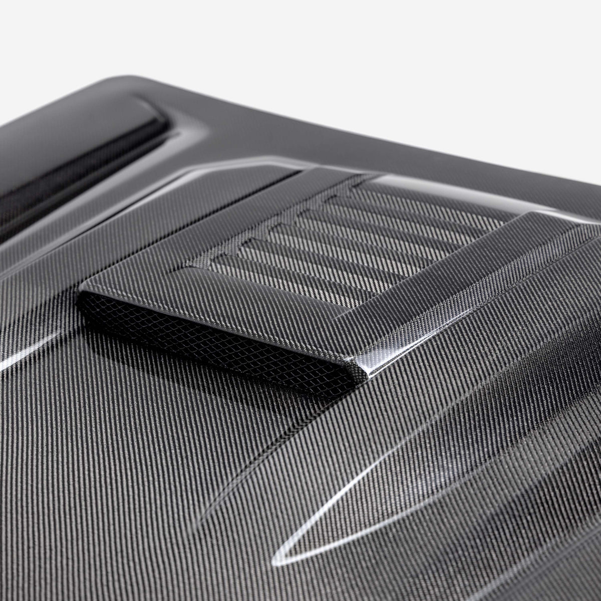 Seibon TR-Style Carbon Fiber Hood for 2024-2026 Toyota Tacoma / 2025-2026 Toyota 4Runner