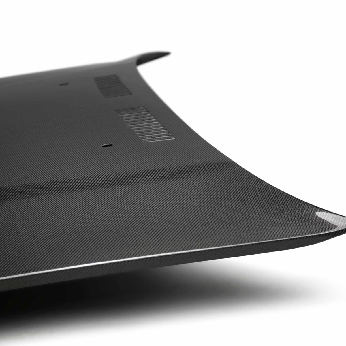 Seibon OEM-Style Carbon Fiber Hood for 1992-1999 BMW 3 Series Coupe and 1995-1999 BMW M3 Coupe