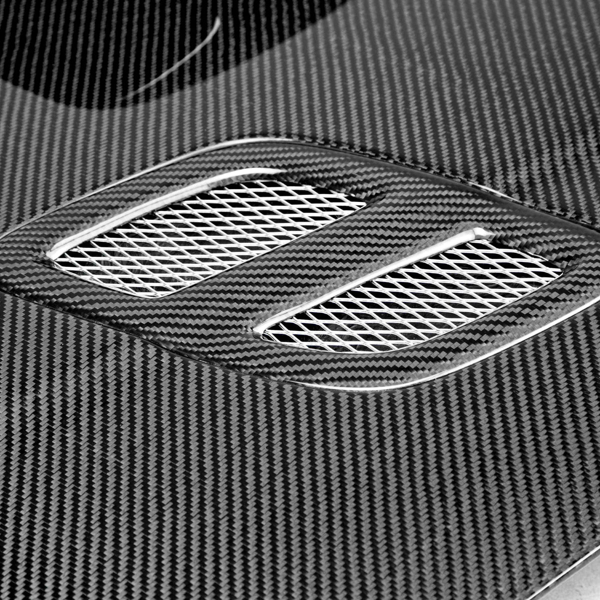 Seibon OEM-Style Carbon Fiber Hood for 1998-2001 Subaru Impreza