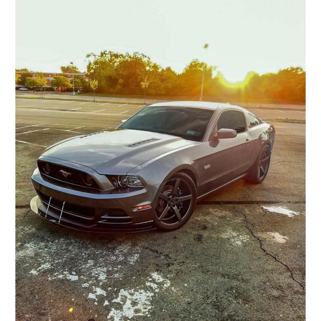 Front Carbon Fiber Wind Splitter- 2013-2014 Ford Mustang Roush